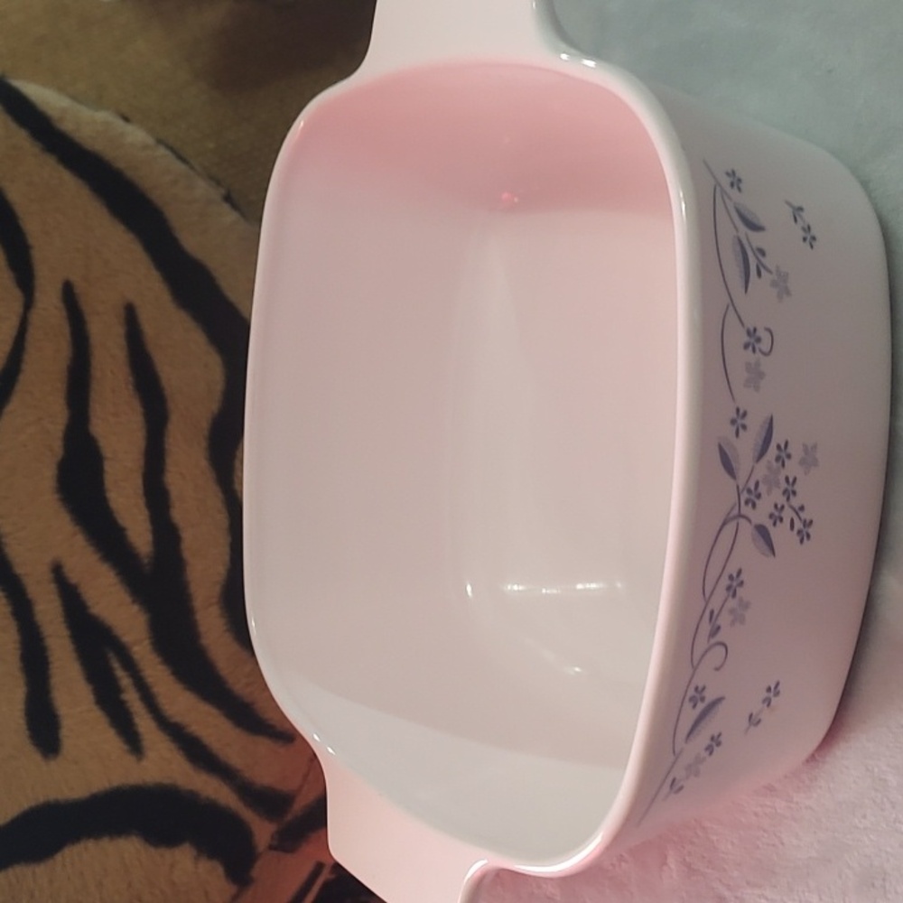 Floral Casserole Dish - Picture 2 of 9